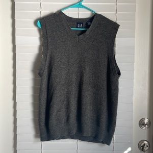 Vintage GAP 100% lambswool gray sweater vest